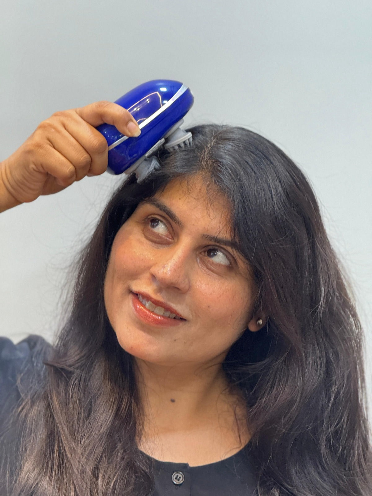 Scalp Massager | Rechargeable |Silicon Kneading Points | Scalp, Body & Head Massager for Hair Growth (Colour May Vary) - grandmaasecret.com